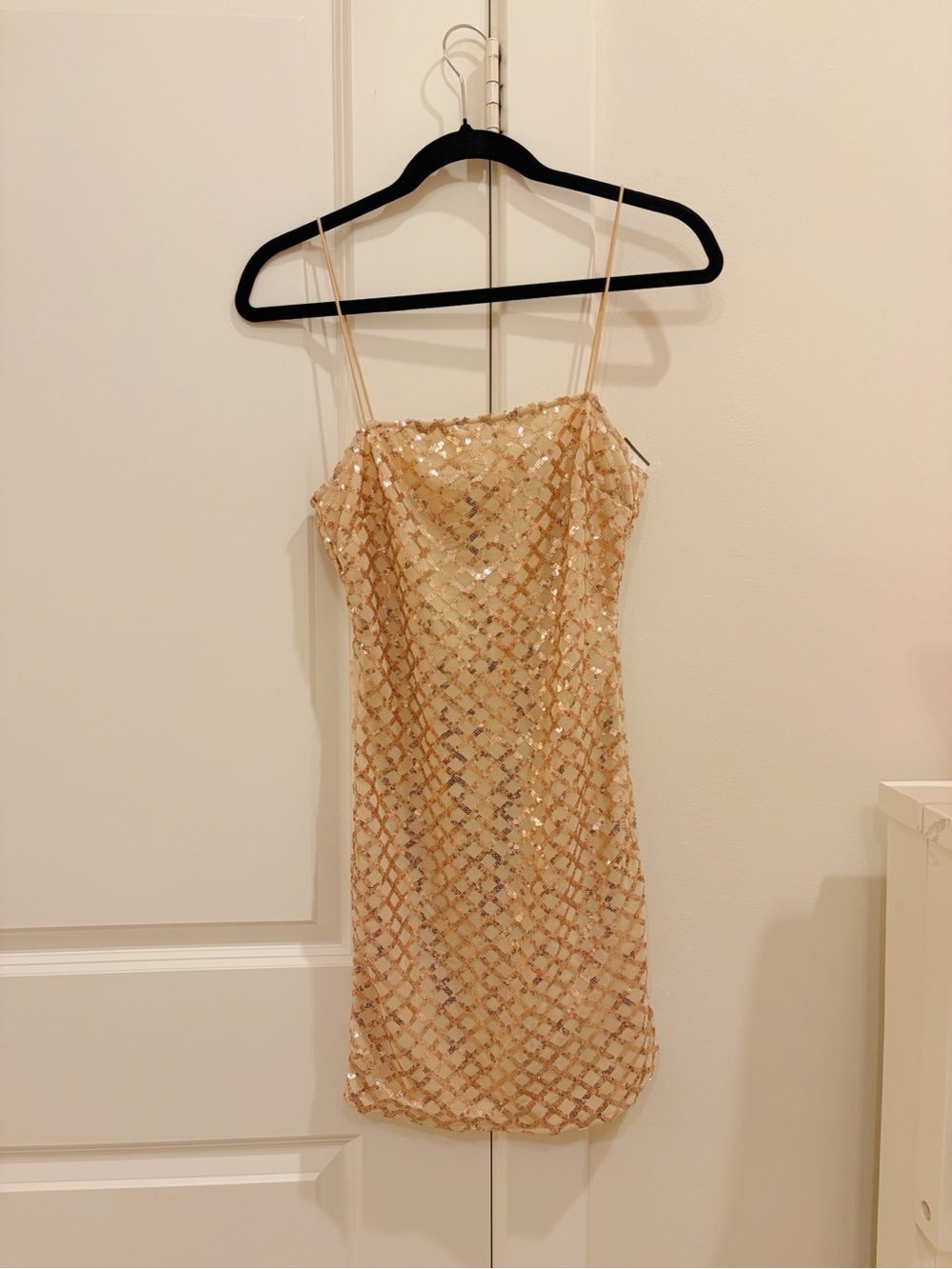 GOLD MINI DRESS SIZE 4